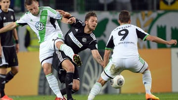 Der VfL Wolfsburg hatte beim Pokalspiel gegen den Zweitligisten VfR Aalen zunächst reichlich Mühe.