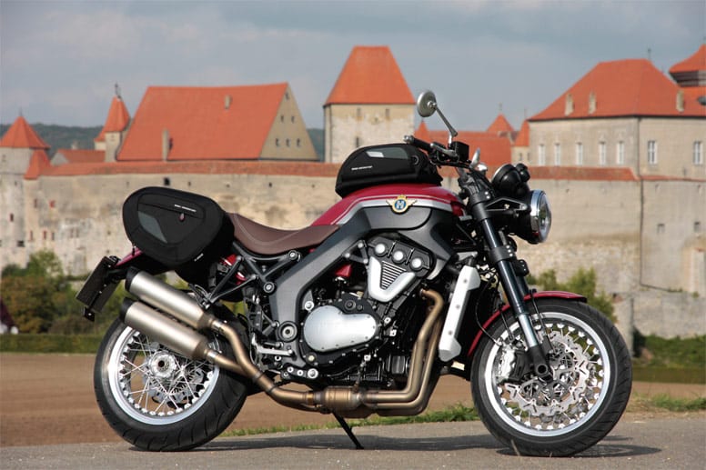 Herzstück der Horex ist der markante Sechszylinder-Motor. Schön auch die klassischen Speichenräder.