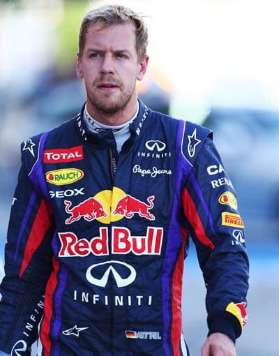 Die beste Zeit des Tages legt Sebastian Vettel im zweiten freien Training hin und macht damit deutlich, dass der Sieg erneut nur über ihn führt.