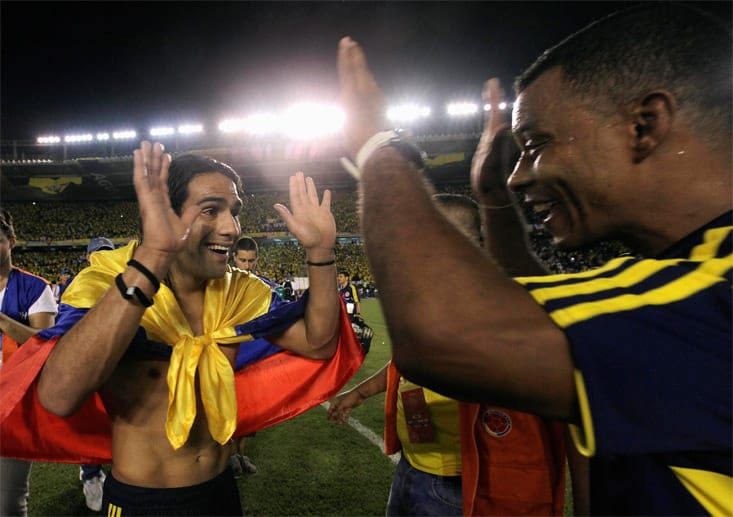 Jubel bei den Kolumbianern: Einen 0:3-Rückstand gegen Chile drehten sie nach einer irren Aufholjagd noch in ein 3:3 und lösten damit das WM-Ticket.