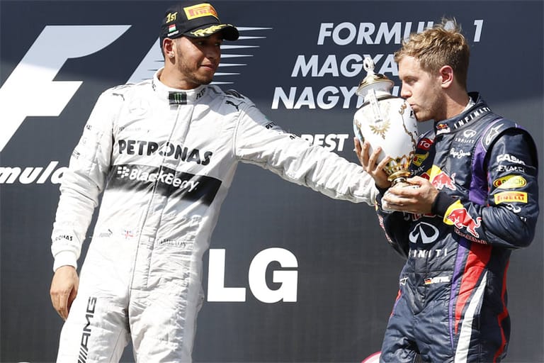 Ungarn: Platz drei hinter Lewis Hamilton und Räikkönen bedeutet für Vettel einen kleinen Dämpfer. Alonso wird aber auch nur Fünfter.