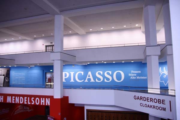 Wem der Vorschlag von "George" des Besuchs der Picasso-Ausstellung im Kupferstichkabinett nicht gefällt, der bekommt mir Sicherheit eine geeignete Alternative angeboten. Die Hauptstadt hat schließlich eine Menge zu bieten.