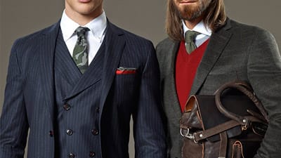 Als echte Klassiker im Winter beweisen sich schwere Wollstoffe gerne in Tweed-Optik. Ein trendiges Comeback feiert in dieser Saison Cord. Ob grob strukturiert bei Canali oder als samtiges Babycord bei Baldessarini – beides steht jetzt hoch im Kurs.