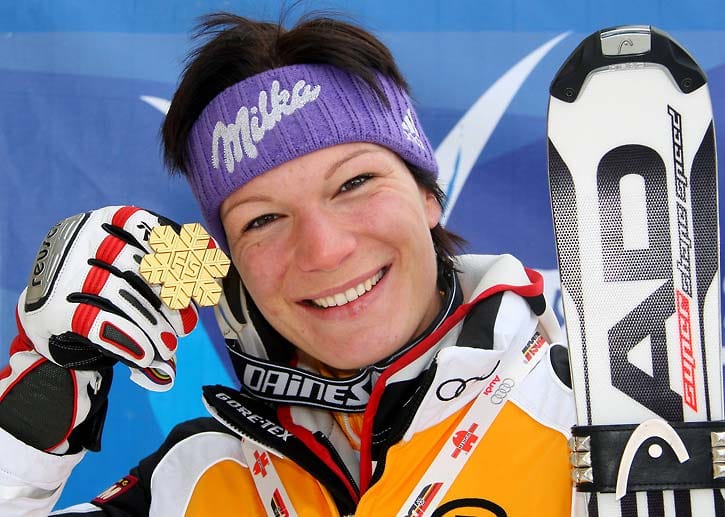 2009 gelingt Riesch der endgültige Durchbruch: Bei der Weltmeisterschaft in Val-d’Isère holt sie die Gold-Medaille im Slalom. Am Ende der Saison gewinnt sie auch den Gesamtweltcup im Slalom.