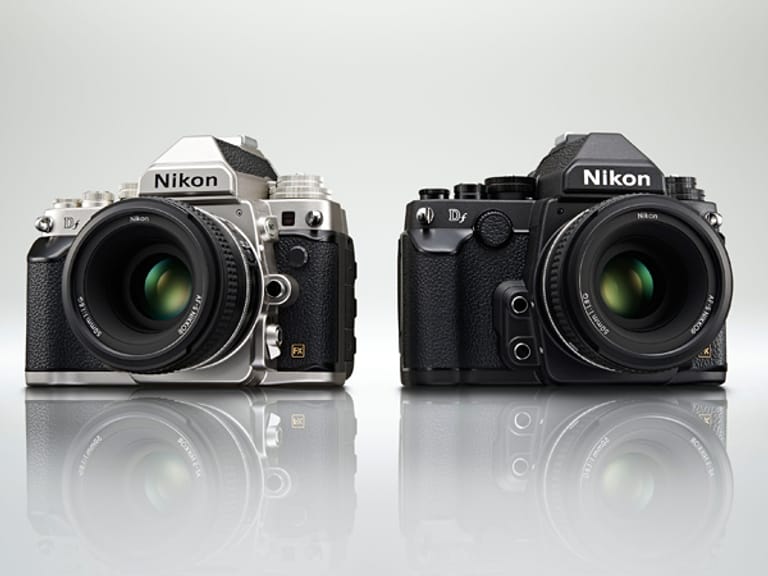 Ganz frisch auf dem Markt für Retro-Kameras kommt Ende November die Nikon Df, die an das Design legendärer Kleinbildkameras aus dem Land der aufgehenden Sonne erinnert.