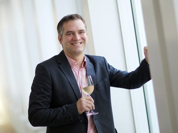 Die Kritiker des Gault Millau WeinGuide Deutschland 2014 haben Philipp Wittmann aus Rheinhessen zum "Winzer des Jahres" gekürt.