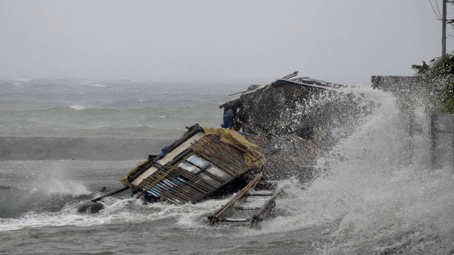 Taifun "Haiyan" trifft auf die Philippinen Taifun "Haiyan" trifft auf die Philippinen