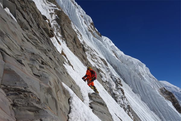 Französischer Bergsteiger an der Annapurna-Südwand.