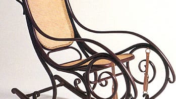 Schaukelstuhl von Thonet.