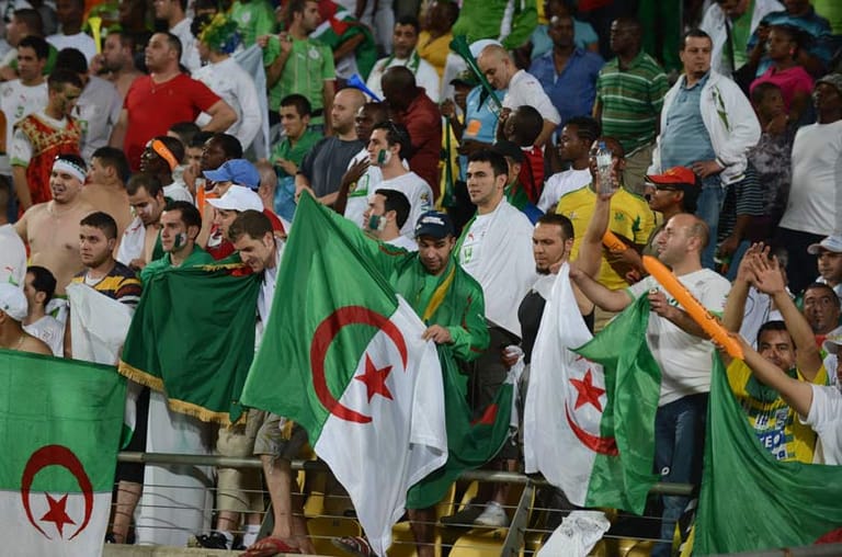 Die nächste Chance: Algerien komplettiert die Afrika-Fraktion in Brasilien. Es ist die insgesamt vierte WM-Teilnahme. Schon 1982 und 1986 waren die Nordafrikaner dabei. An die letzte Teilnahme haben die Algerier keine guten Erinnerungen. 2010 schieden sie in der Gruppenphase aus - ohne einen einzigen Treffer erzielt zu haben.
