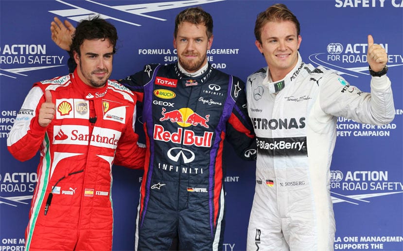 Das obligatorische Foto der drei schnellsten Piloten nach der Qualifikation.