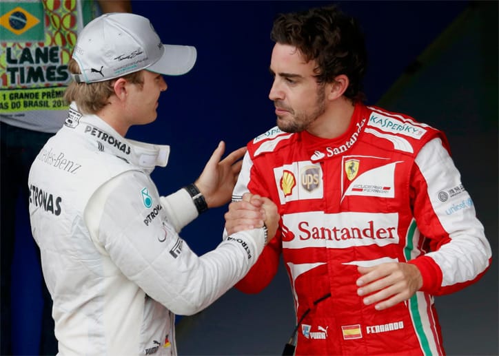 Nico Rosberg (li.) wird Zweiter, Fernando Alonso fährt etwas überraschend auf Platz drei.