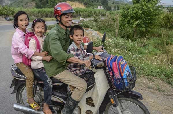 Familientaxi in Hanoi, Vietnam.