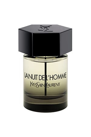 Der schwere Herrenduft von Yves Saint Laurent für lange Nächte: "La Nuit De L’Homme" (49 Euro).