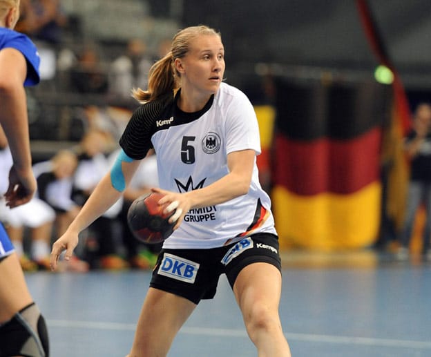 Saskia Lang, Rückraum Links, HC Leipzig, 26 Jahre