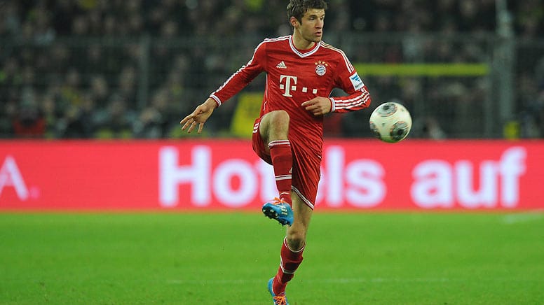 Thomas Müller liebäugelte mit einem Wechsel ins Ausland. Doch nach seiner Verlängerung steht er nun bis 2019 bei den Bayern unter Vertrag.