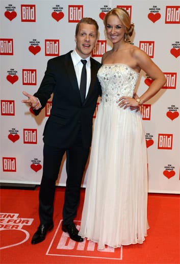 Oliver Pocher und Sabine Lisicki zeigen sich erstmals öffentlich als Paar.