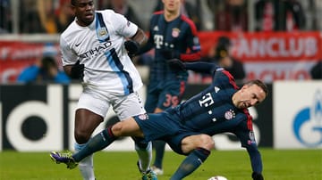Manchester City zu Gast beim FC Bayern: Die Citizens nehmen Franck Ribéry in die Mangel.