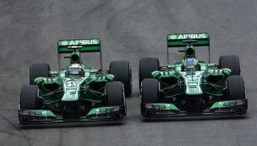 Caterham: Mit zwei neuen Fahrern geht der Rennstall 2014 an den Start. Schafft es Formel-1-Rückkehrer Kamui Kobayashi oder Neuling Marcus Ericsson den ersten Punkt der Teamgeschichte einzufahren?