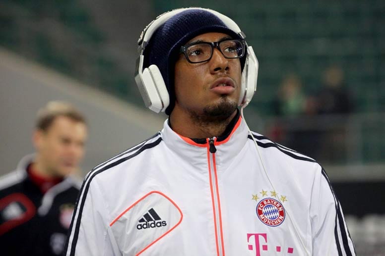 Gewinner! Jerome Boateng: Der einstmals etwas schusselige Bayern-Verteidiger hat einen großen Schritt nach vorne gemacht und gilt derzeit als bester Abwehrspieler des Triple-Siegers. Zur Belohnung gab es eine Vertragsverlängerung bis 2018.