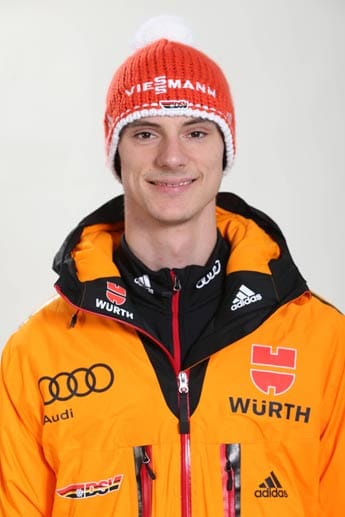 Das letzte Ticket für Sotschi bekam Andreas Wank. Platz zehn in Engelberg, Rang 29 bei der Tournee - damit ist er erster Streichkandidat, wenn es um das Teamspringen geht.