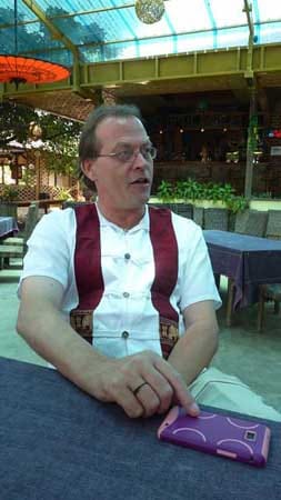 "Weinmachen in Myanmar", sagt Leiendecker, sei für ihn "eine echte Herausforderung."
