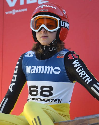 Gianina Ernst, Skispringen.