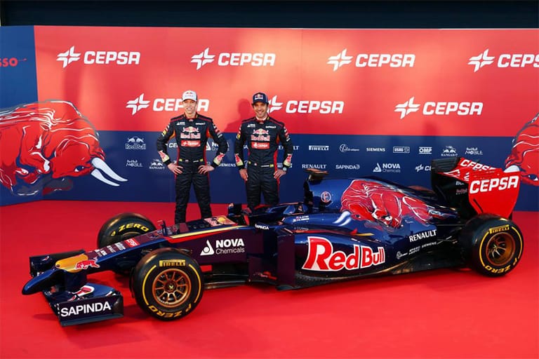 Einen Tag vor Beginn der Testfahrten in Jerez präsentiert das Red-Bull-Schwesterteam Toro Rosso seinen Boliden für 2014. Er hört auf den Namen STR9.