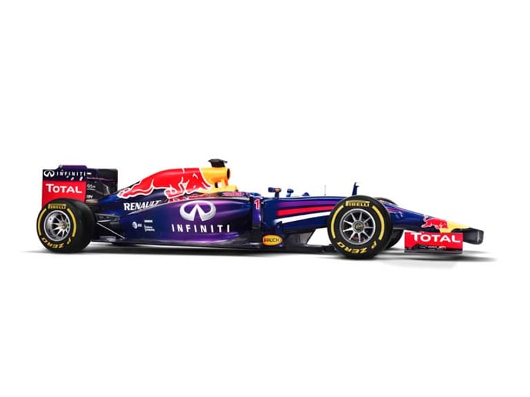 Angetrieben wird das Auto, mit dem Red Bull in seine zehnte Formel-1-Saison startet, wie in den vergangenen Weltmeister-Jahren von einem Renault-Motor.