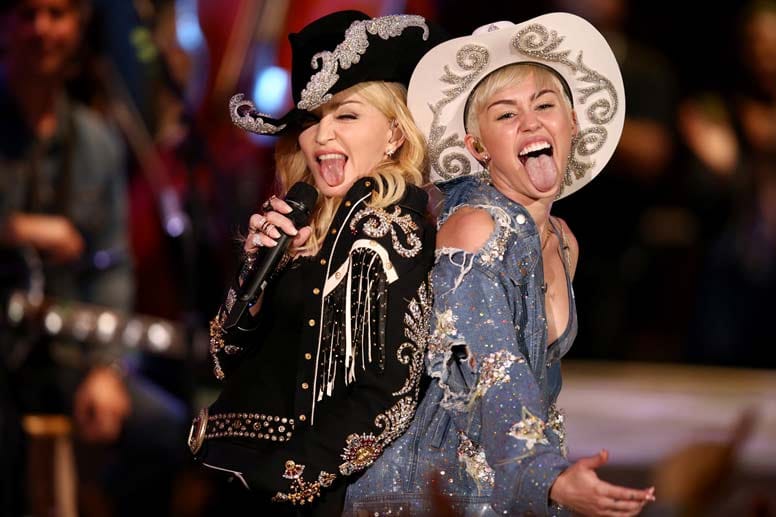 Madonna und Miley Cyrus singen bei "MTV Unplugged" ein Duett.