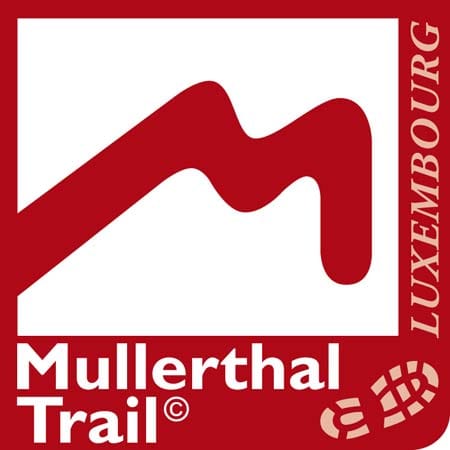 Logo Mullerthal Trail in Luxemburg.