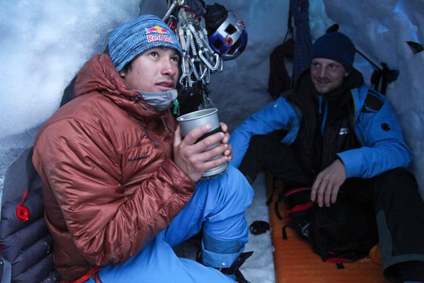 David Lama und Peter Ortner am Cerro Torre: Nachtlager am Col dr La Paciencia.