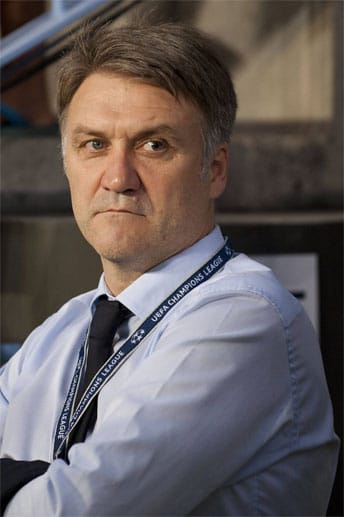 Ein Deutscher ist entscheidend an der Zusammensetzung des Kaders beteiligt: Dietmar Beiersdorfer. Der frühere HSV-Spieler hat als Sportdirektor von Red Bull einige Jahre gelernt, wie man Geld mit vollen Händen ausgeben kann. Nun sind ihm beim Gazprom-Klub kaum finanzielle Grenzen gesetzt.