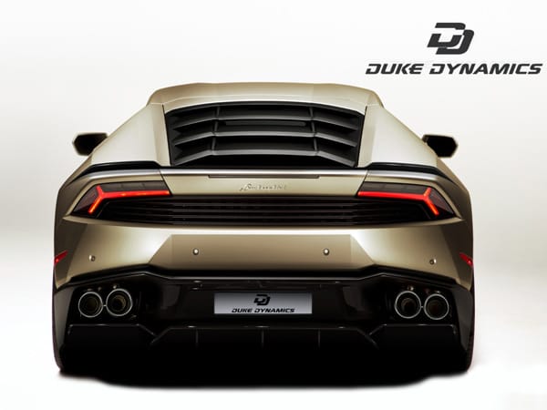 Verantwortlich dafür sind die kanadischen Tuner Duke Dynamics, die dem Supersportwagen eine goldene und noch aggressivere Hülle verpassten. Am Motor änderten sie allerdings nichts.