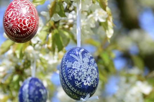 Zu Ostern lässt sich der Garten hübsch dekorieren