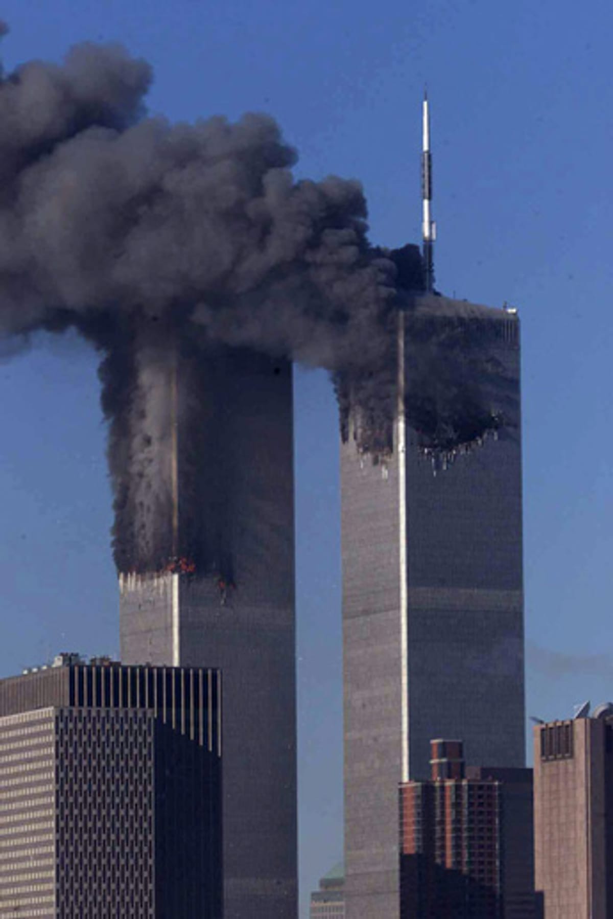 Foto-Serie: 9/11-Bilder aus dem All, حجم الصورة 1200x1798