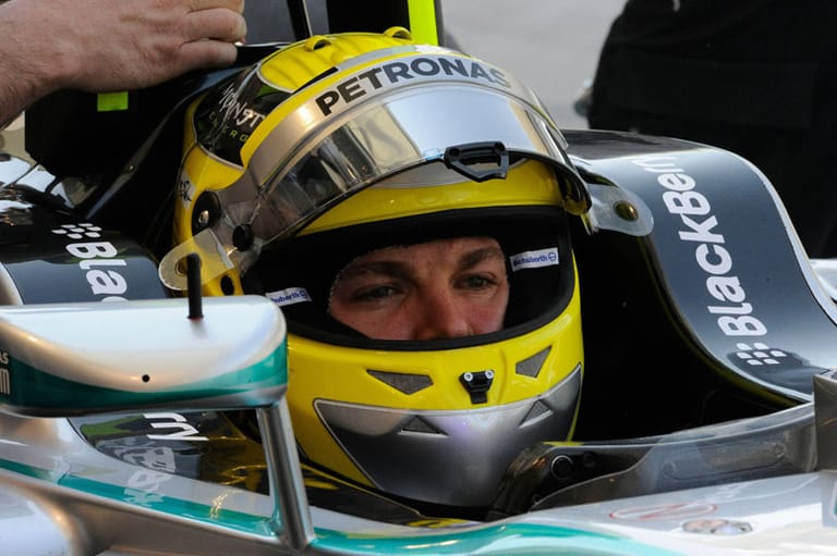 Nico Rosberg geht wieder für Mercedes an den Start und hat die Startnummer 6, mit der sein Vater 1982 Weltmeister wurde.