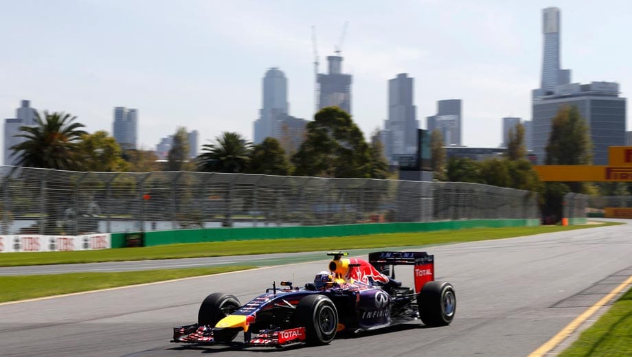 Vettels neuer Teamkollege Daniel Ricciardo fährt mit den Plätzen fünf und sechs ein ordentliches Training.