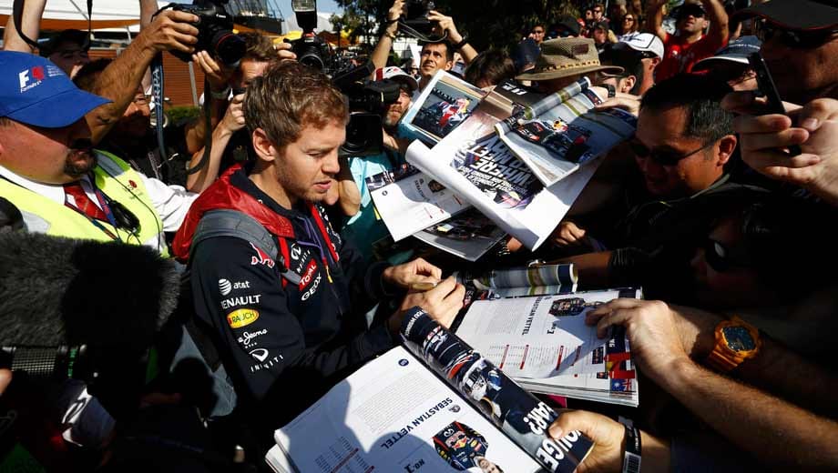 Saison-Auftakt im australischen Melbourne: der viermalige Weltmeister Sebastian Vettel ist bei den Fans heiß begehrt.