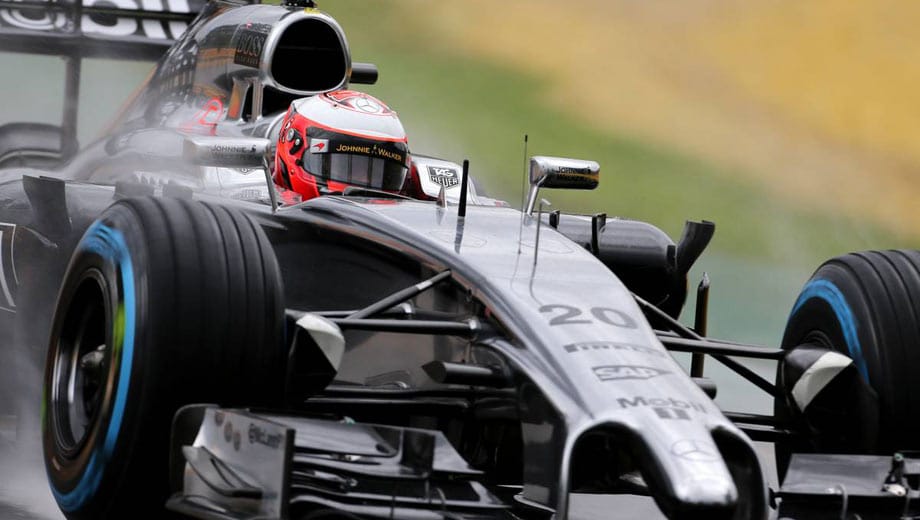 Dafür dürfen sich zwei F1-Neulinge freuen. Kevin Magnussen rast im McLaren auf Rang vier und ist damit der beste Newcomer seit Lewis Hamilton - und aus dem ist ja auch was geworden.