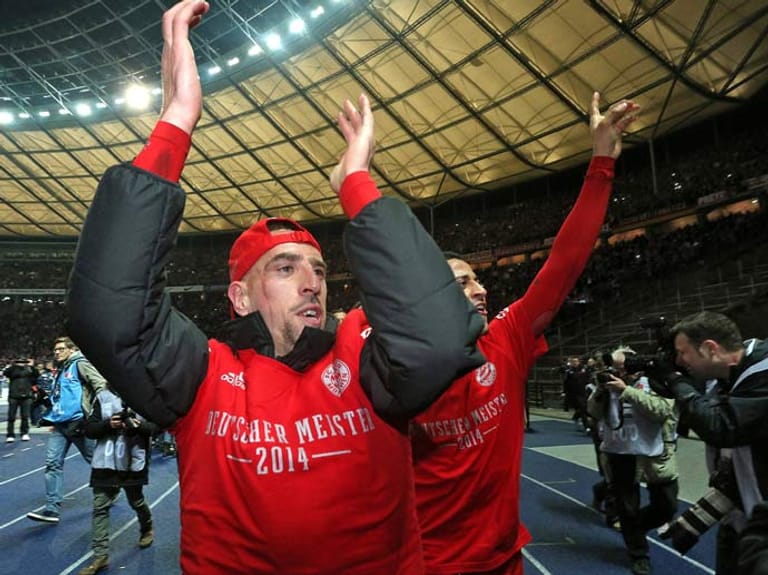 Franck Ribery bedankt sich bei den Bayern-Fans.