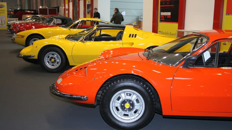 Dino: Als Erinnerung an seinen frühzeitig verstorbenen Sohn ließ Enzo Ferrari den Dino bauen.