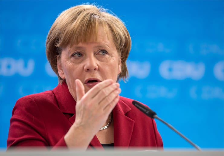 Angela Merkel ist seit 2005 Kanzlerin der Bundesrepublik. Die ausgebildete Physikerin aus der ehemaligen DDR hat sich unter Helmut Kohl in der CDU hochgearbeitet und wird regelmäßig zur einflussreichsten Frau der Welt gekürt. Könnte sie mit einer Rede für einen Ruck sorgen?
