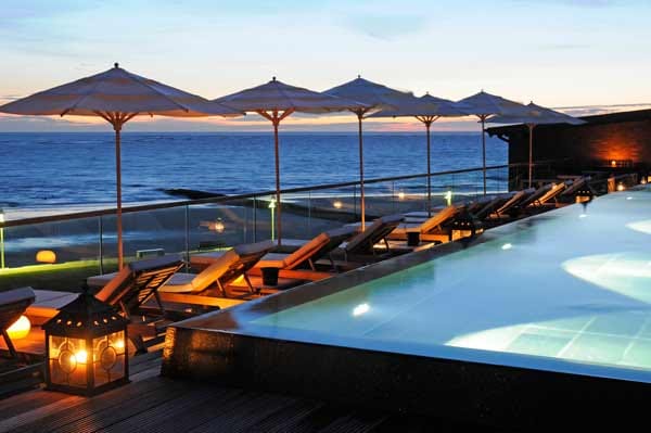 Diesen Pool mit Aussucht finden Sie im Hotel "Seesteg". Es gehört zur exklusiven Gruppe der Relais & Châteaux Hotels und befindet sich auf Norderney.