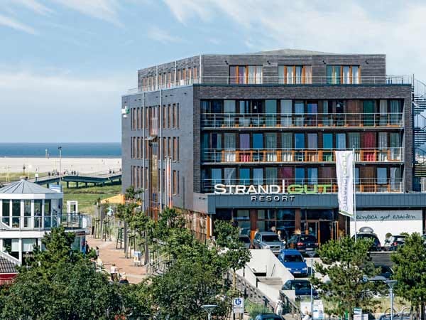 Die größte Dichte schicker Hotels in allen Preis- und Leistungskategorien ist in St. Peter-Ording zu finden. Das "StrandGut Resort" gibt es bereits seit 2007.