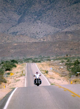 Mit der Harley auf der Route 66: In 19 Tagen cruisen Sie stilecht auf Harleys von Chicago nach Los Angeles.