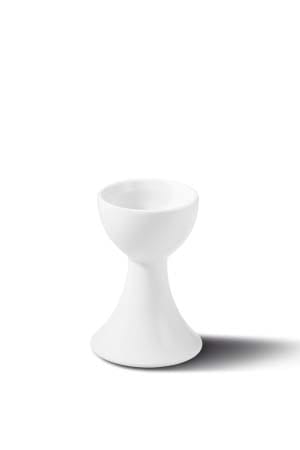 Puristisches Design aus edelstem Porzellan: Mit dem feinen Eierbecher (von der Königlichen Porzellan Manufaktur Berlin um 80 Euro) beweisen Sie Sinn für ausgesuchtes Design. Puristisches Design aus edelstem Porzellan: Mit dem feinen Eierbecher (von der Königlichen Porzellan Manufaktur Berlin um 80 Euro) beweisen Sie Sinn für ausgesuchtes Design.