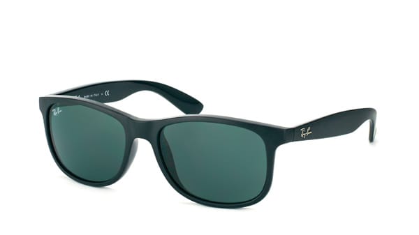 Das neueste Modell von Ray Ban, Andy für etwa 110 Euro, ist an den Klassiker angelehnt. Großer Vorteil: Die Rahmenform steht jeder Gesichtsform.