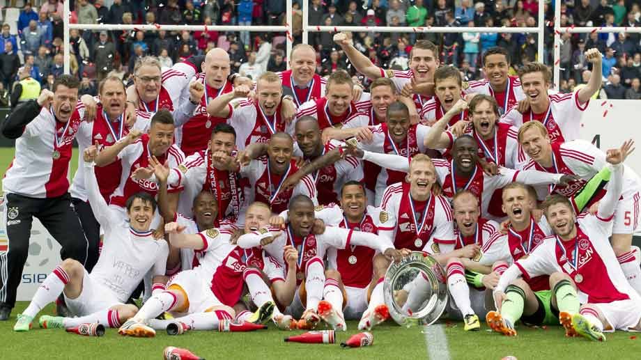 ...Auch Ajax gewann das Rennen um die Meisterschaft zum 33. Mal. In diesem Jahr konnten die Niederländer ihren Titel zum vierten Mal verteidigen.