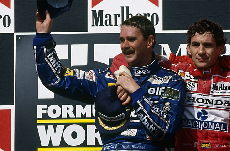 1992 wird Senna Vierter in der WM, Nigel Mansell (li.) gewinnt. Ein Jahr später muss er sich Williams ebenfalls geschlagen geben. Er wird Zweiter hinter Alain Prost.